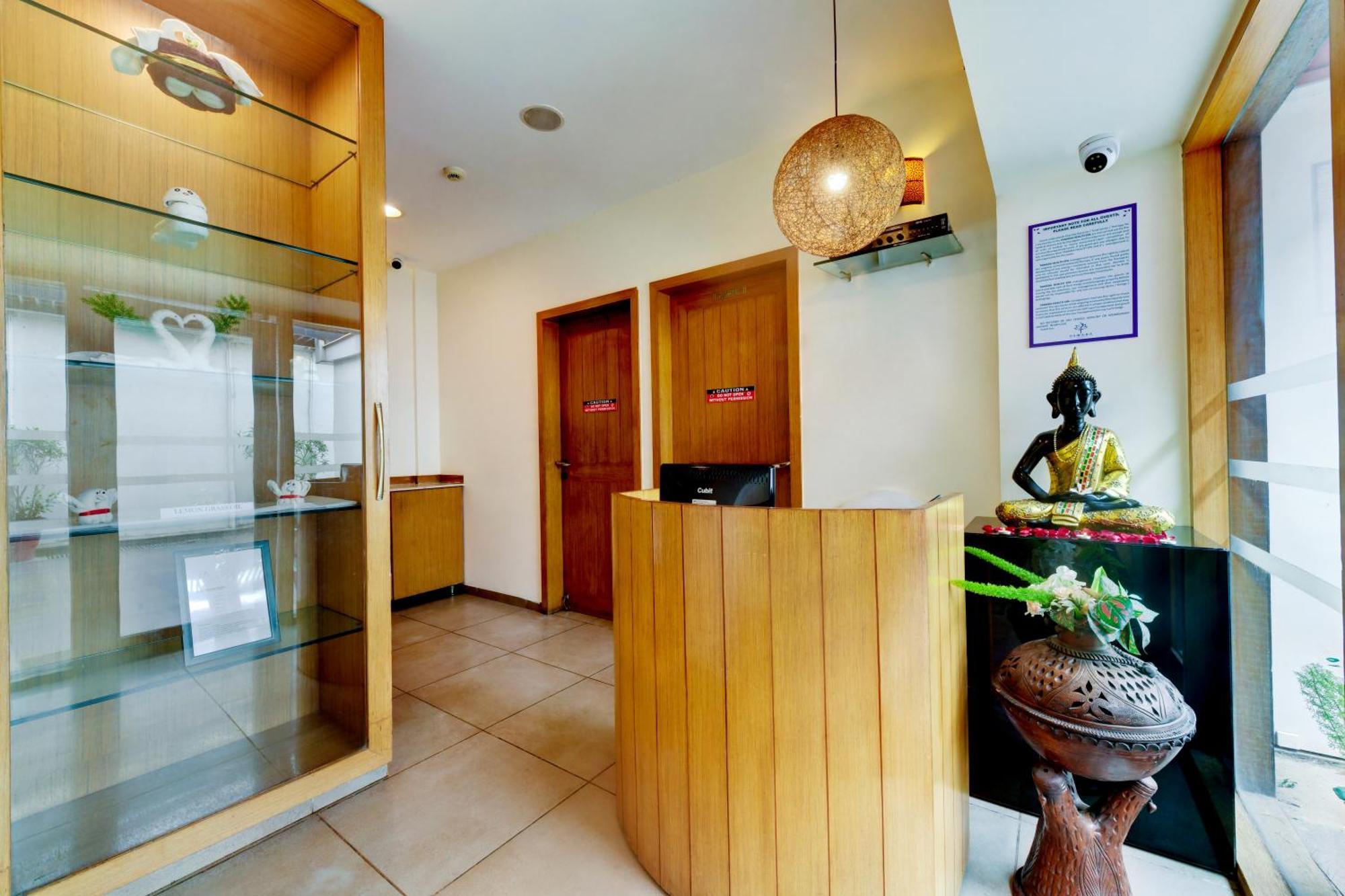 The Fern Residency Rajkot Hotel Ngoại thất bức ảnh