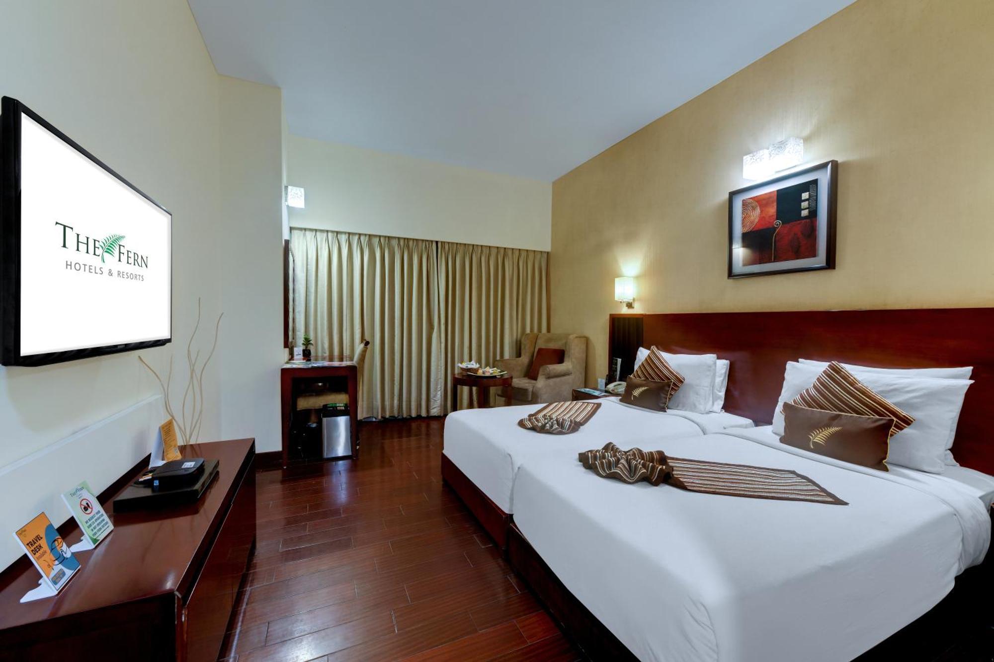 The Fern Residency Rajkot Hotel Ngoại thất bức ảnh